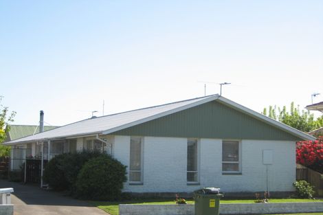Photo of property in 59 Winters Road, Redwood, Christchurch, 8051
