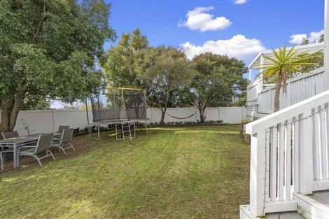 Photo of property in 100 Lake Road, Frankton, Hamilton, 3204