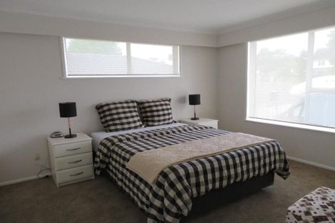 Photo of property in 292 Pakuranga Road, Pakuranga Heights, Auckland, 2010