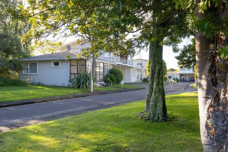 Photo of property in 9 Te Awe Awe Court, Hokowhitu, Palmerston North, 4410