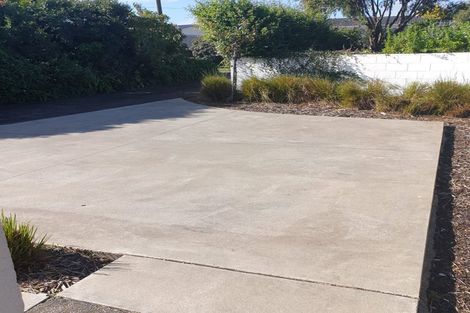 Photo of property in 15 Stonehurst Avenue, Waiuku, 2123