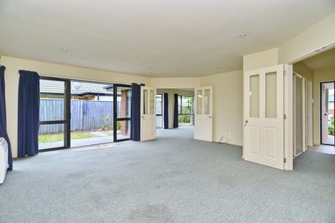 Photo of property in 35 Mounter Avenue, Northwood, Christchurch, 8051