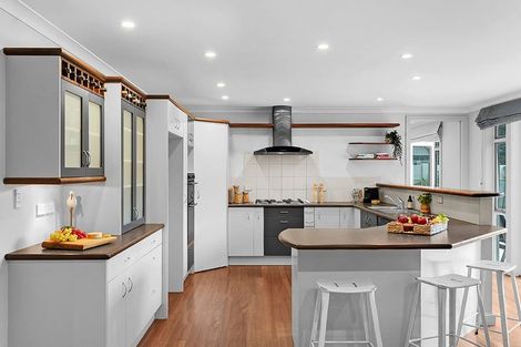 Photo of property in 66 Shelter Drive, Greenhithe, Auckland, 0632