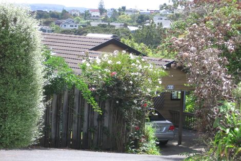 Photo of property in 2/41 Island Bay Road, Beach Haven, Auckland, 0626
