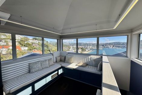 Photo of property in 45 The Crescent, Roseneath, Wellington, 6011