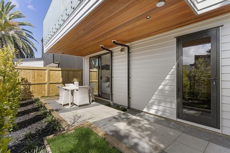 Photo of property in 3/165 Wellington Street, Howick, Auckland, 2014