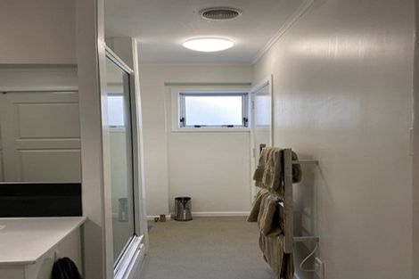 Photo of property in 44 Melrose Road, Island Bay, Wellington, 6023