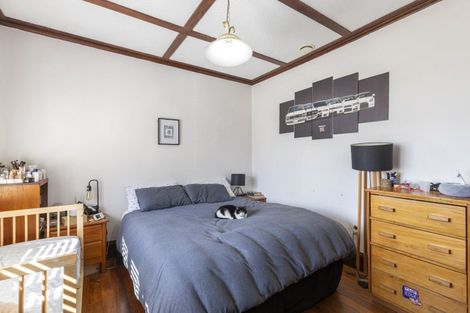 Photo of property in 15 Ngahere Street, Inglewood, 4330