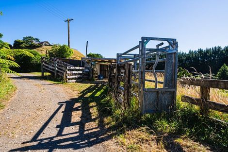 Photo of property in 40 Atkinson Road, Hurworth, New Plymouth, 4371