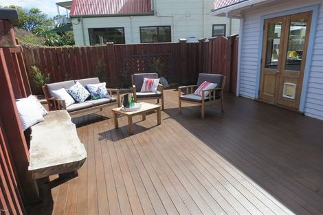 Photo of property in 39 Dominion Park Street, Johnsonville, Wellington, 6037