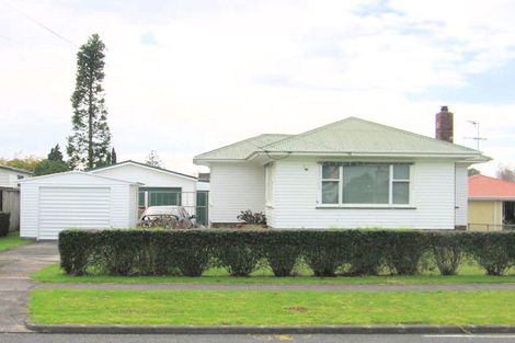 Photo of property in 2a Weymouth Road, Manurewa, Auckland, 2102