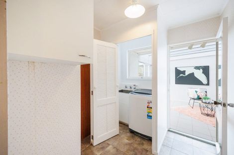 Photo of property in 17 Chilton Grove, Hokowhitu, Palmerston North, 4410