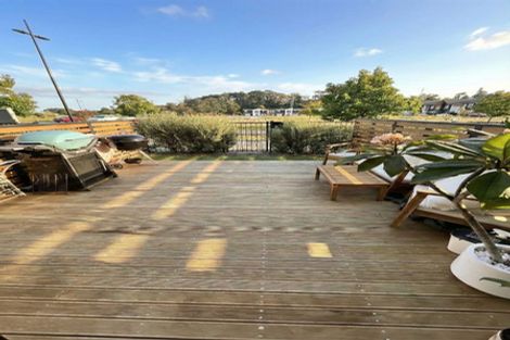 Photo of property in 56 Papatupu Way, Kumeu, 0810