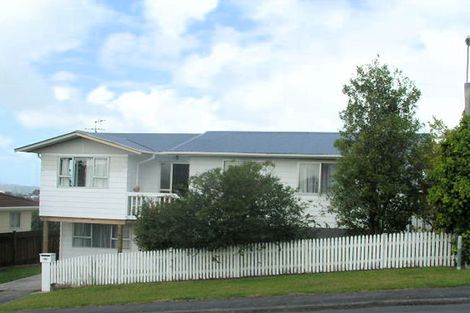 Photo of property in 14 Raelene Place, Massey, Auckland, 0614