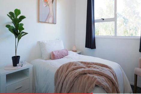 Photo of property in 6 Keryn Place, Opaheke, Papakura, 2113