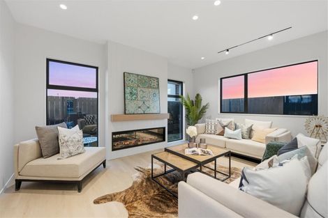 Photo of property in 47 Derbyshire Lane, Karaka, Papakura, 2580