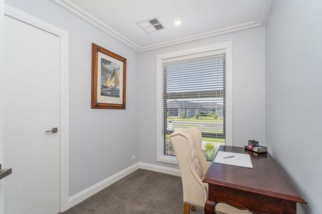 Photo of property in 1 Ngaroma Crescent, Whitianga, 3510