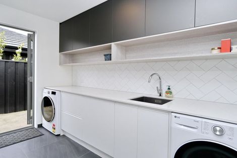 Photo of property in 1 Blue Jacket Drive, Halswell, Christchurch, 8025
