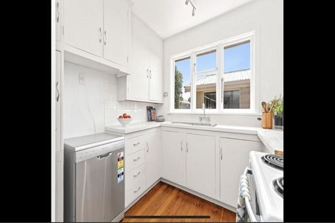 Photo of property in 11 Estuary Road, New Brighton, Christchurch, 8061