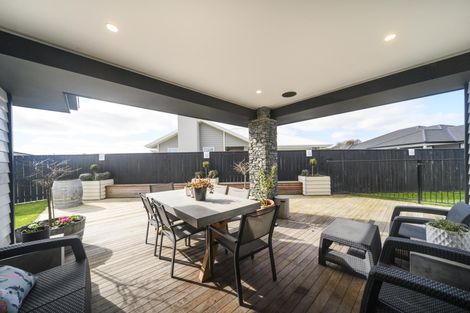 Photo of property in 14 Huffington Place, Feilding, 4702
