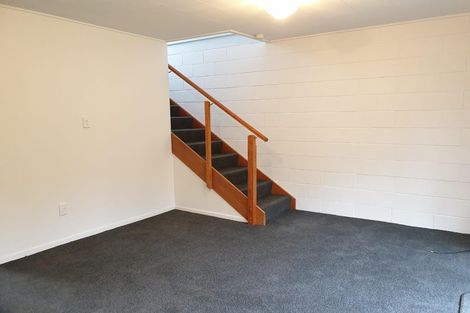 Photo of property in 8f2- Tawai Street, Trentham, Upper Hutt, 5018
