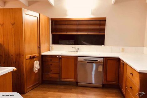 Photo of property in 64a Lynwood Road, New Lynn, Auckland, 0600