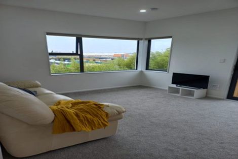 Photo of property in 5 Kawariki Road, Helensville, 0800