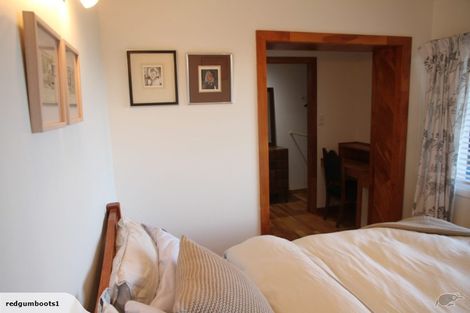 Photo of property in 25 Rosario Crescent, Red Beach, 0932