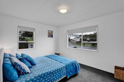 Photo of property in 14 Acacia Place, Bell Block, New Plymouth, 4312