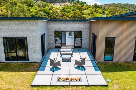 Photo of property in 817 Whangarei Heads Road, Parua Bay, Whangarei, 0174
