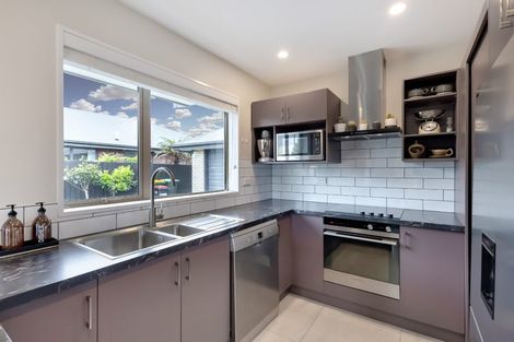 Photo of property in 64 Overbury Crescent, Rolleston, 7614