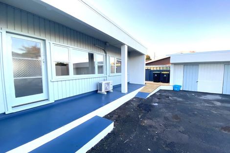 Photo of property in 493c Devonport Road, Tauranga South, Tauranga, 3112