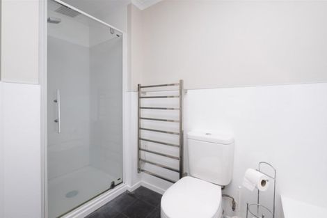 Photo of property in 8 Seyton Street, Stratford, 4332