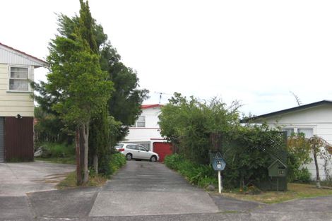 Photo of property in 1/14 Cassia Place, Sunnynook, Auckland, 0620