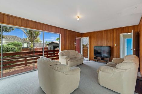 Photo of property in 1/25a Tidal Road, Mangere, Auckland, 2022