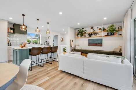 Photo of property in 20b Moffat Road, Red Beach, 0932