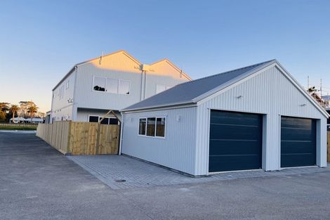 Photo of property in 101 Tributary Parade, Karaka, 2578