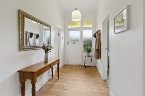 Photo of property in 47 Eden Street, Island Bay, Wellington, 6023