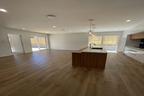 Photo of property in 3 Archibald Lane, Opaheke, Papakura, 2113