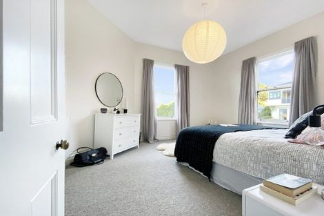 Photo of property in 16 Saint Mary Street, Thorndon, Wellington, 6011