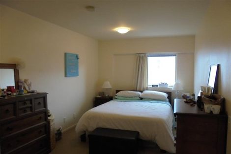 Photo of property in Luxford Villas, 302/72u Herald Street, Berhampore, Wellington, 6023