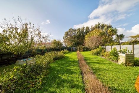 Photo of property in 48 Egmont Street, Hawera, 4610