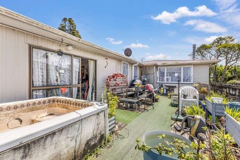 Photo of property in 14 Tawa Street, Inglewood, 4330