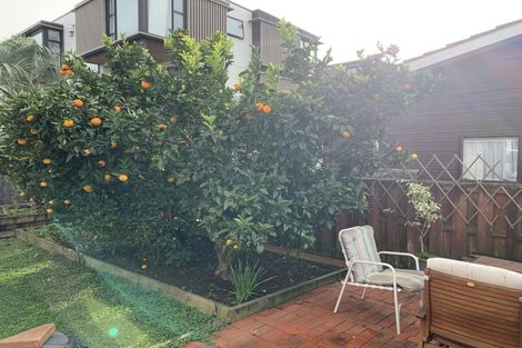 Photo of property in 2/25 Lomond Street, Takapuna, Auckland, 0622