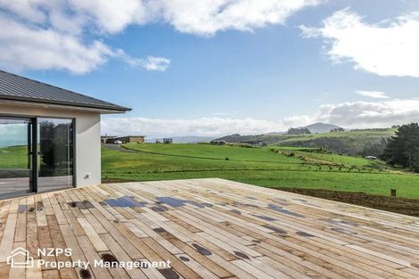 Photo of property in 16 Tunnel Beach Road, Blackhead, Dunedin, 9076