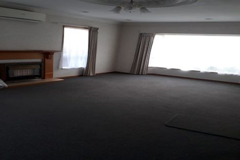 Photo of property in 103 Pahiatua Street, Hokowhitu, Palmerston North, 4410