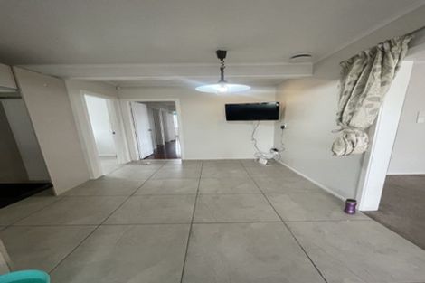 Photo of property in 1/213 Sunnynook Road, Wairau Valley, Auckland, 0627