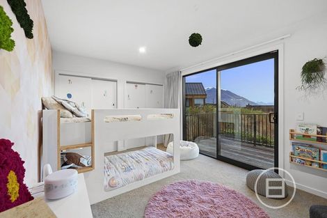 Photo of property in 3 Rabbiters Crescent, Jacks Point, Queenstown, 9371