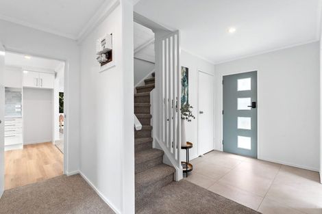 Photo of property in 99 Matipo Road, Te Atatu Peninsula, Auckland, 0610