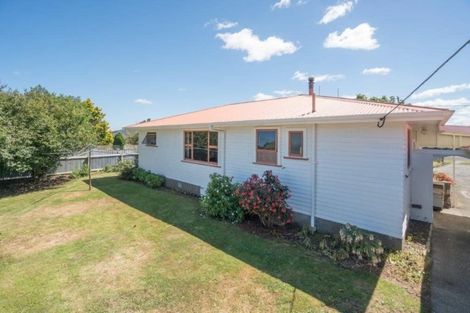 Photo of property in 317 South Road, Hawera, 4610